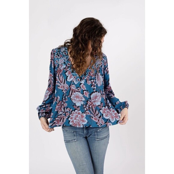 *2/$25* Band of the Free BOG Top Womens Small Josie Sapphire Mixed Print - Picture 2 of 11